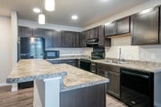 2BR, 1BA - 993SF
