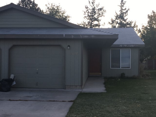 Building Photo - 2022-2022 SW 22nd St