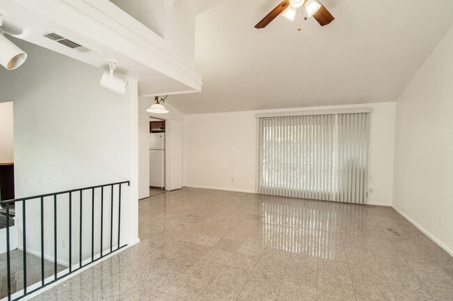 Photo - 9023 Pinewood Dr