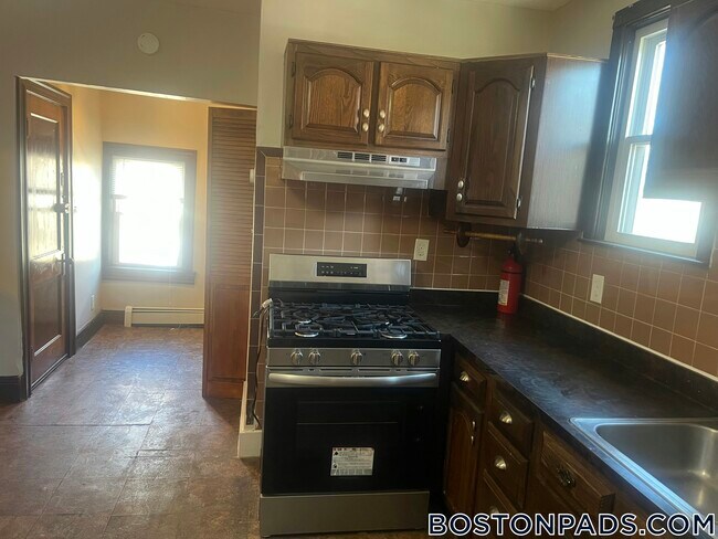 Photo - 225A Walnut Ave Unit 3