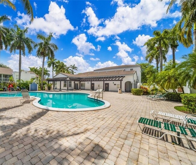 Photo - 9752 NW 47th Terrace Unidad 177