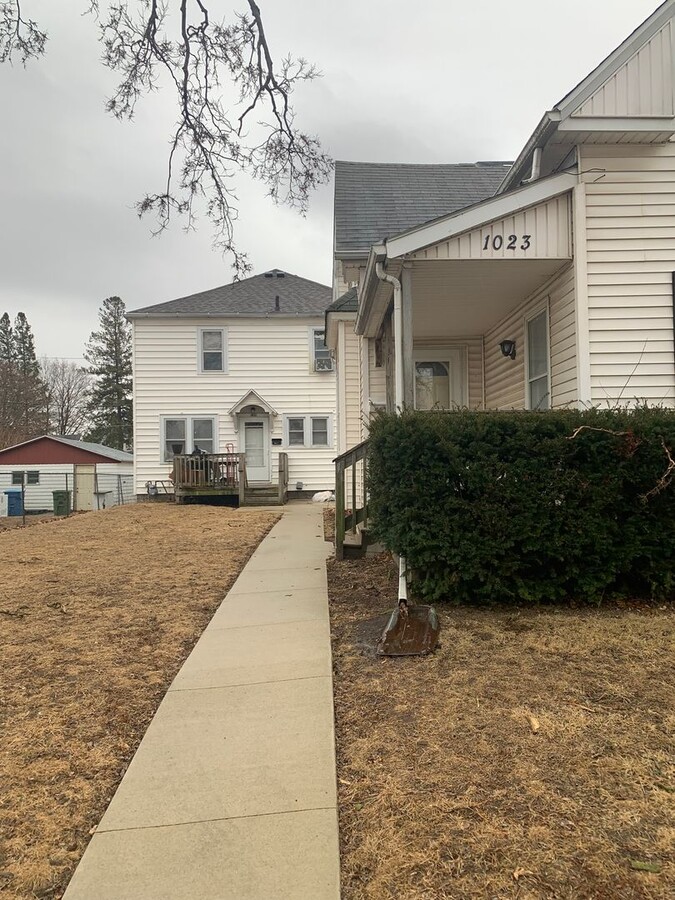Photo - 3 BR House, entire 2nd floor 1 huge bedroom!