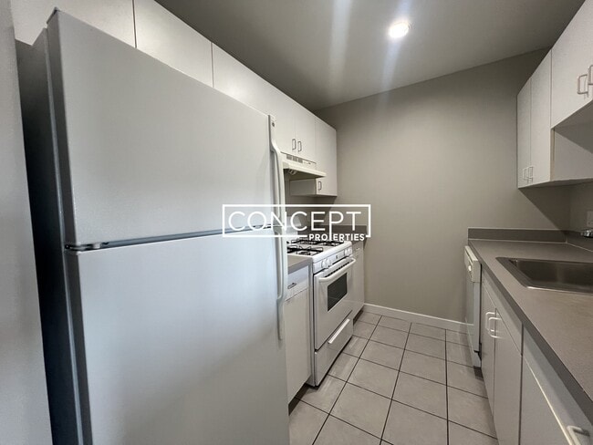 Photo - 1661 Washington St Unidad 604