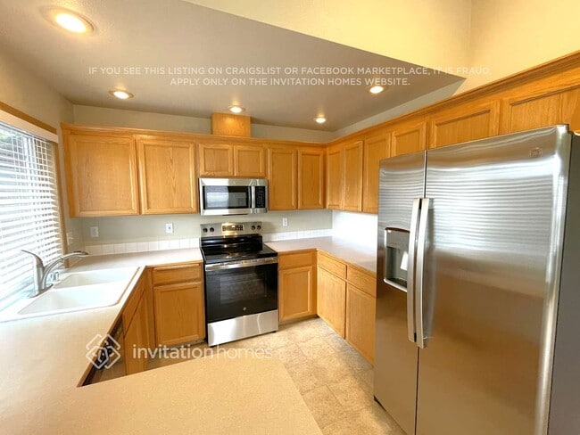 Photo - 306 Deeded St