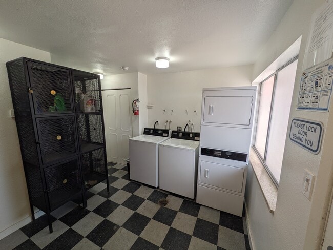Photo - Traci-lea Apts.