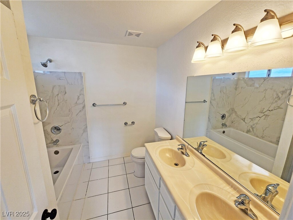 Photo - 1821 Pershing Ave