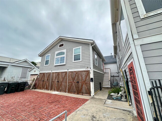 Photo - 1701 17th St Unidad D