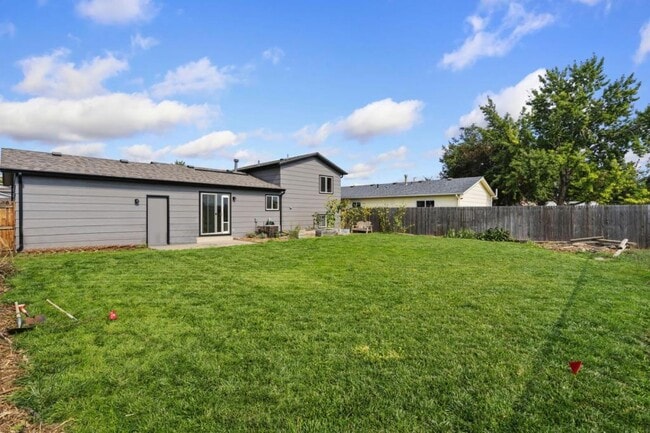 Photo - 569 S Edinburgh Dr