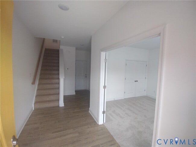 Photo - 409 Randolph Vw Dr