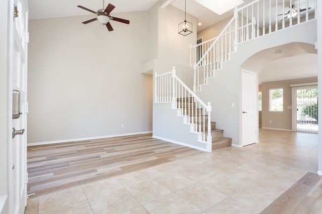 Photo - 13225-13227 Fred Dr. Unidad 13225 Fred Dr.