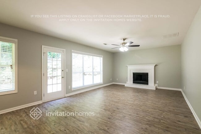 Photo - 2715 Denian Ct