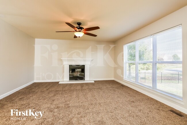 Photo - 1702 Briarmanor Dr