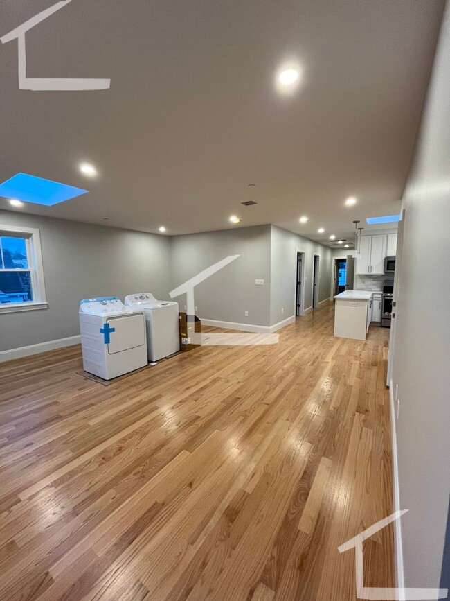 Photo - Brighton 3 bed 2 bath....