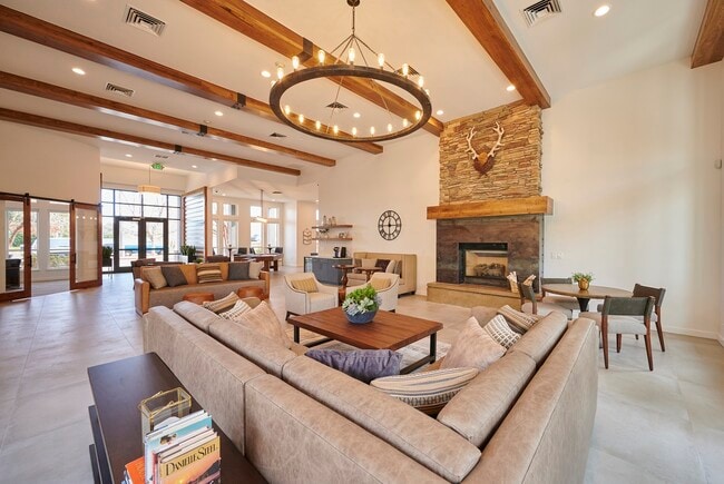 Salón casa club - Liberty Lake