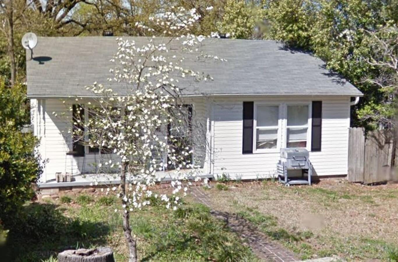 Freshly Updated 2 Bedroom House - Freshly Updated 2 Bedroom House