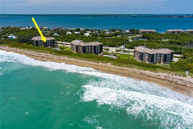 Building Photo - 2491 NE Ocean Blvd Unit 302