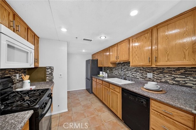11124 Burbank Blvd Unit 108