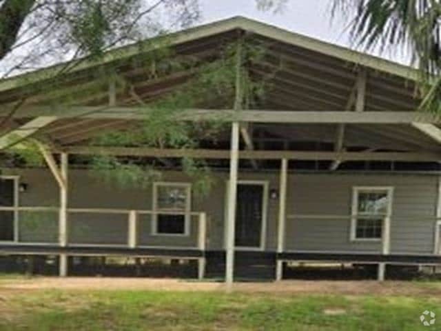 Building Photo - 307 Muller Memorial Blvd Rental