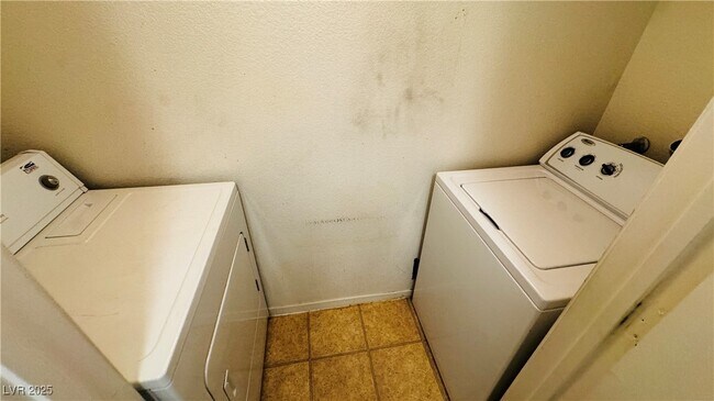 Photo - 45 Maleena Mesa St Unit 916