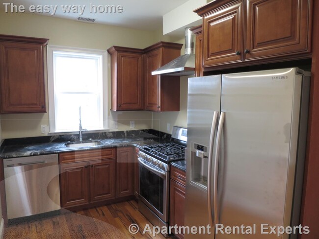 Photo - 1131 Broadway Unit #7