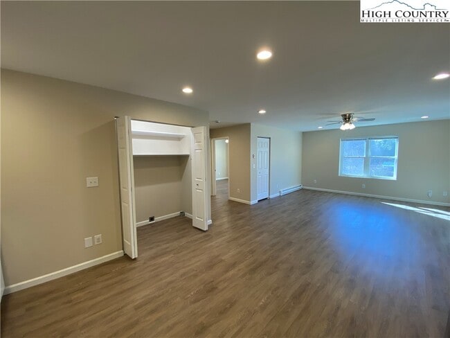 Photo - 237 Majestic Vine Ln