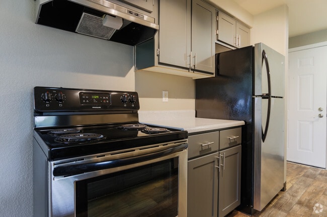 Photo - Stark Street Crossings