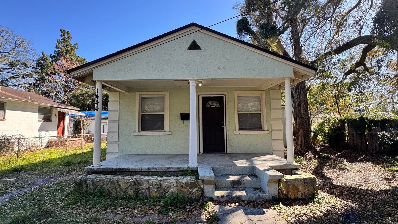 Spacious Home in the Fairfield Neighborhood - Spacious Home in the Fairfield Neighborhood