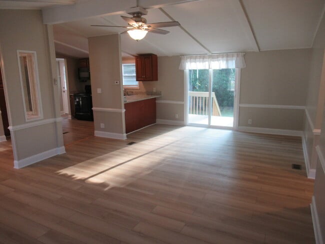 Photo - Move-In Ready 3-Bedroom Home in North Lincoln School District!