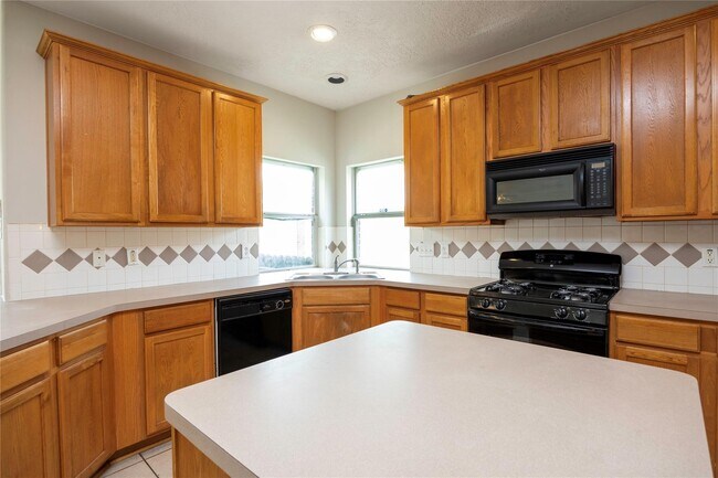 Photo - 22907 Breton Point Dr