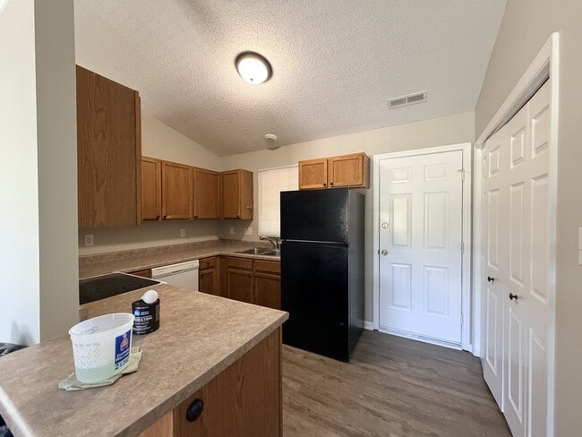 Photo - 3209 Deer Path Cir
