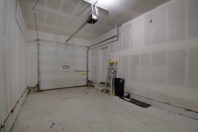 Photo - Charming 3bd, 2ba townhome in Bagley Downs...