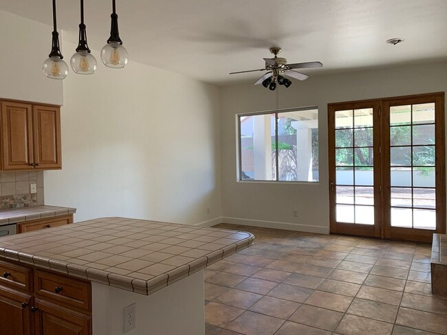 Photo - 3 bedroom, 2 bath with 2 car garage