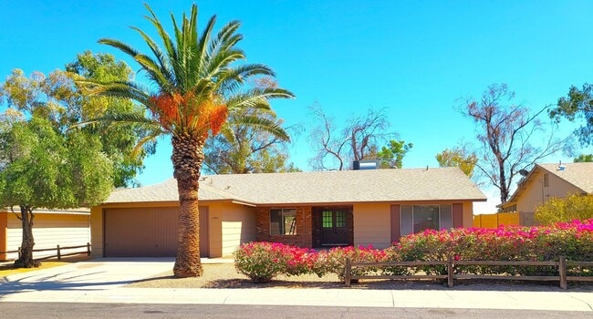 Photo - HOME IN ACTIVE ADULT COMMUNITY!!!