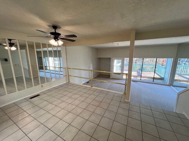 Photo - Large Updated Two Bedroom Condo in South Salem with a Deck and Patio
