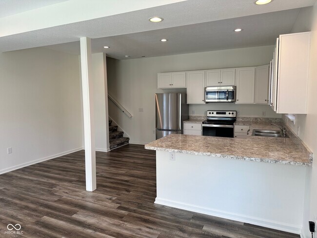 Photo - 103 S Nebraska St House