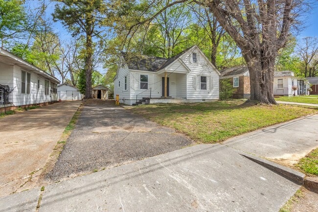 Photo - 3480 Vernon Ave