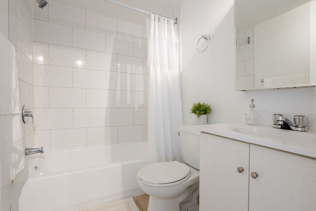 Photo - La Tour Penfield