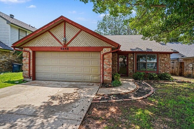 Building Photo - Recently updated 3 bedroom/2 bath home for rent