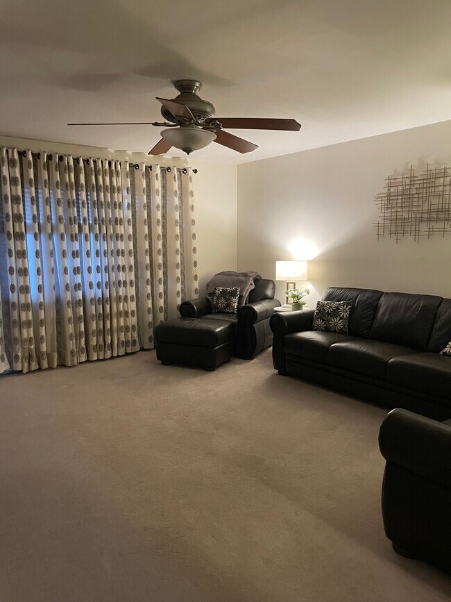8415 263rd St Unidad 2