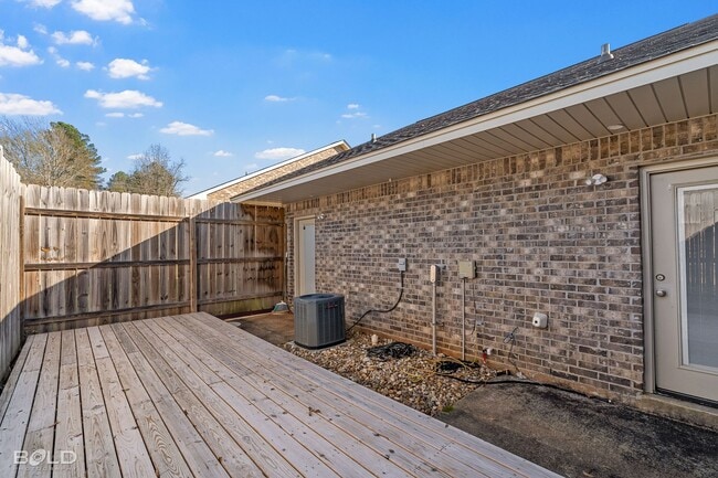 Photo - 2551 Kavanaugh Rd