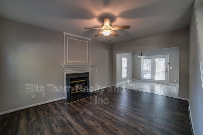 Photo - 6434 Gatesville Ln