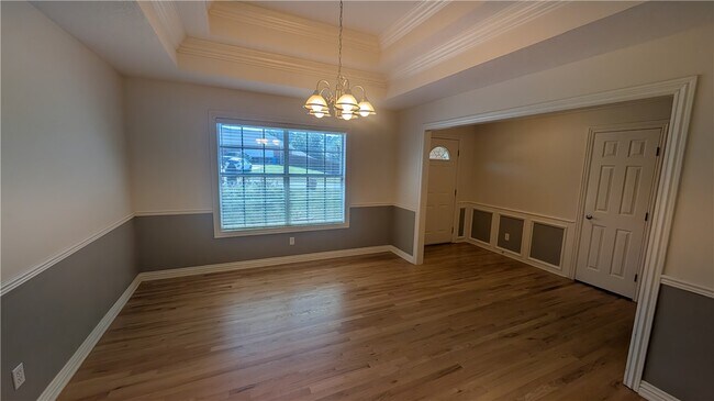 Photo - 2030 N Hailey Dr