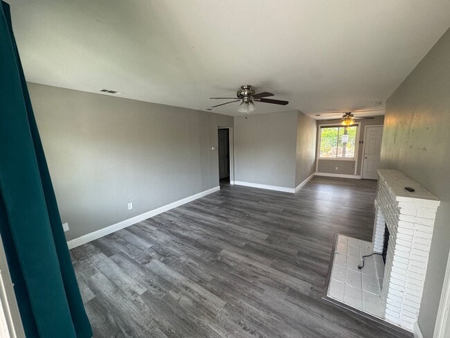 Photo - 3 Bedroom | 1 Bathroom | Home in Sacramento