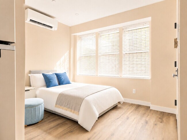 317 W 48th St Unit SI FL2-ID1588171P