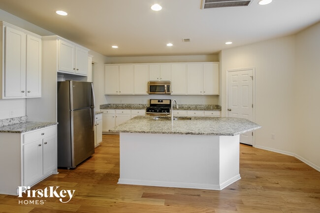 Photo - 318 Beachgrass Ln