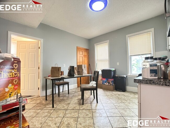 Building Photo - 9 Harvard Ter Unit 1 Rental