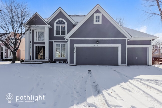5909 NE Coral Cir, Lee's Summit, MO, 64064 - 5909 NE Coral Cir, Lee's Summit, MO, 64064
