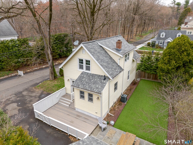 Photo - 375 West Ave