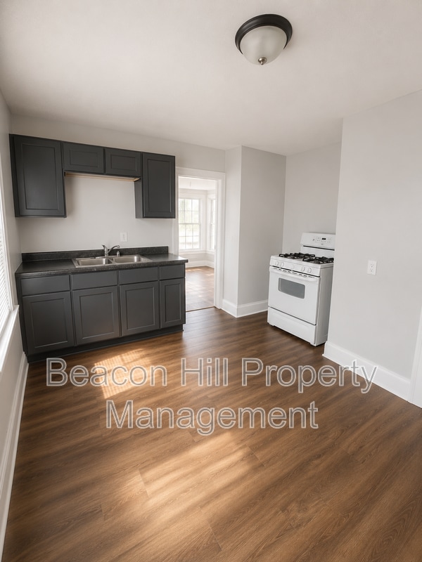 Photo - 12600 Watterson Ave
