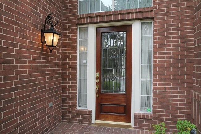 Photo - 18811 Cypress Chateau Dr House